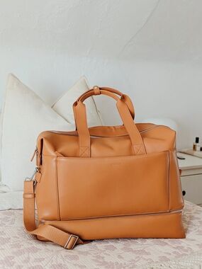 Monos Metro Weekender (Saddle Tan)